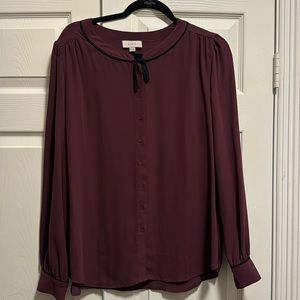 Like New- Loft maroon button down blouse- size L